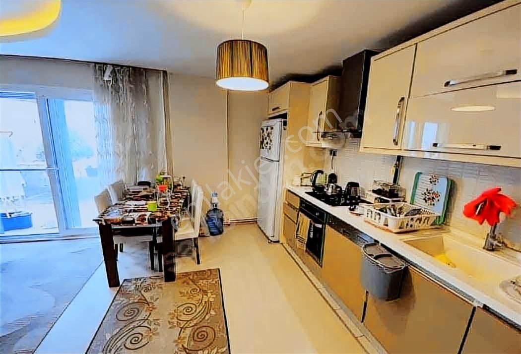 Kuşadası Ege Mahallesinde Full Eşyalı Satılık 1+1 Daire - Görsel 25