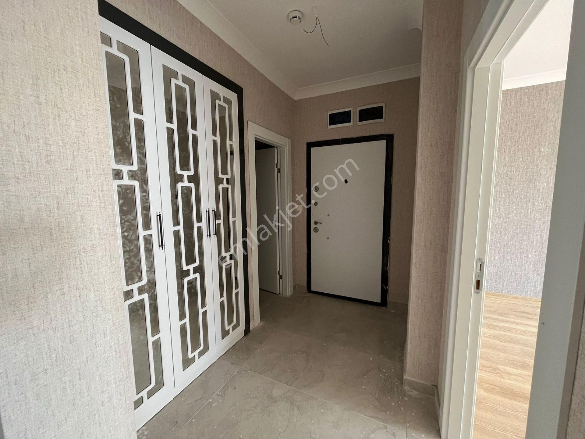 Karakaya'da Katta Sıfır Katta Full Yapılı 3+1 Daire - Görsel 14