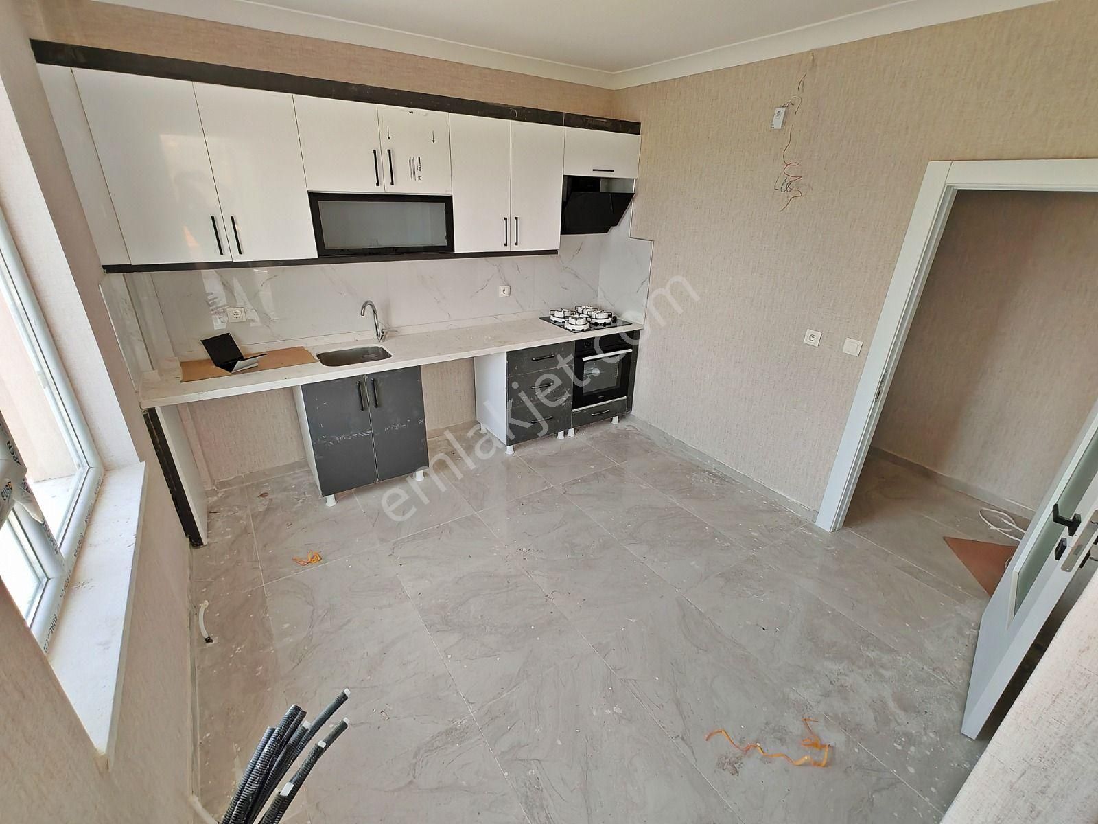 Karakaya'da Katta Sıfır Katta Full Yapılı 3+1 Daire - Görsel 9