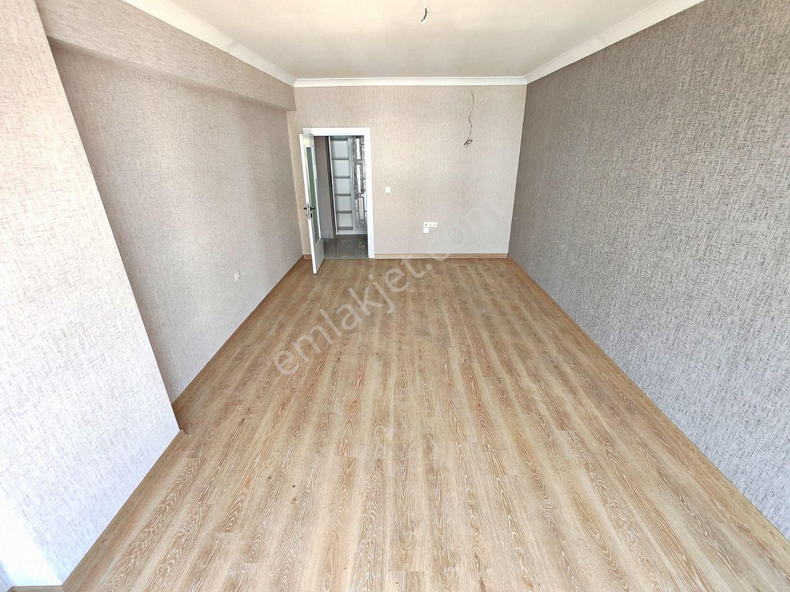 Karakaya'da Katta Sıfır Katta Full Yapılı 3+1 Daire - Görsel 15