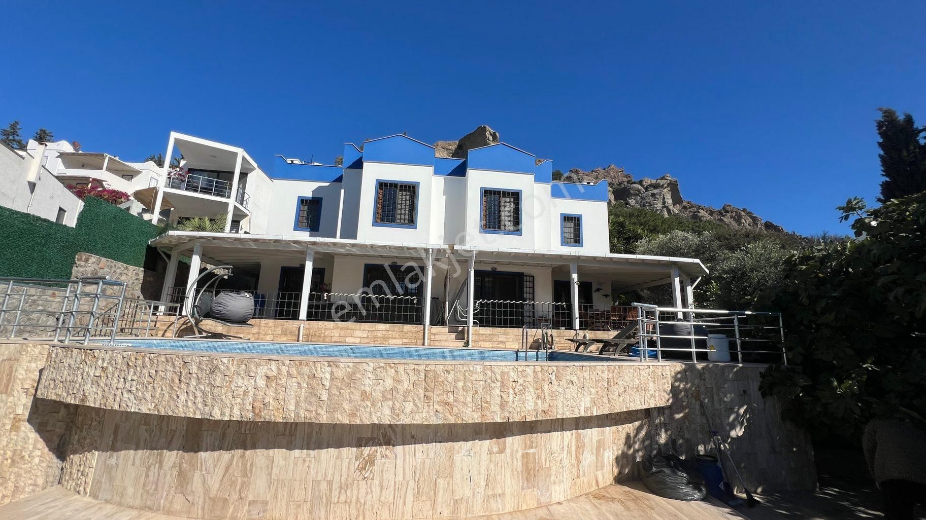 Gündoğan Köy İçi – Aynı Parselde 2 Bağımsız Dubleks Villa - Görsel 3