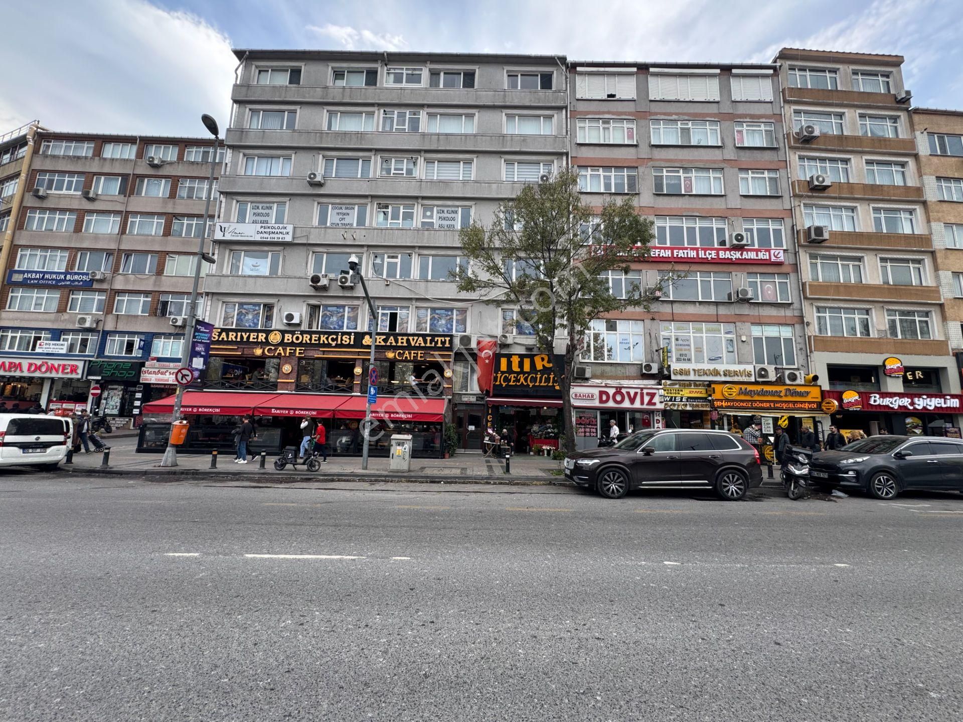 Turyap' Tan Çapa Millet Caddesinde Asansörlü Binada Çok Geniş 3+1 Kiralık Ofis - Görsel 14