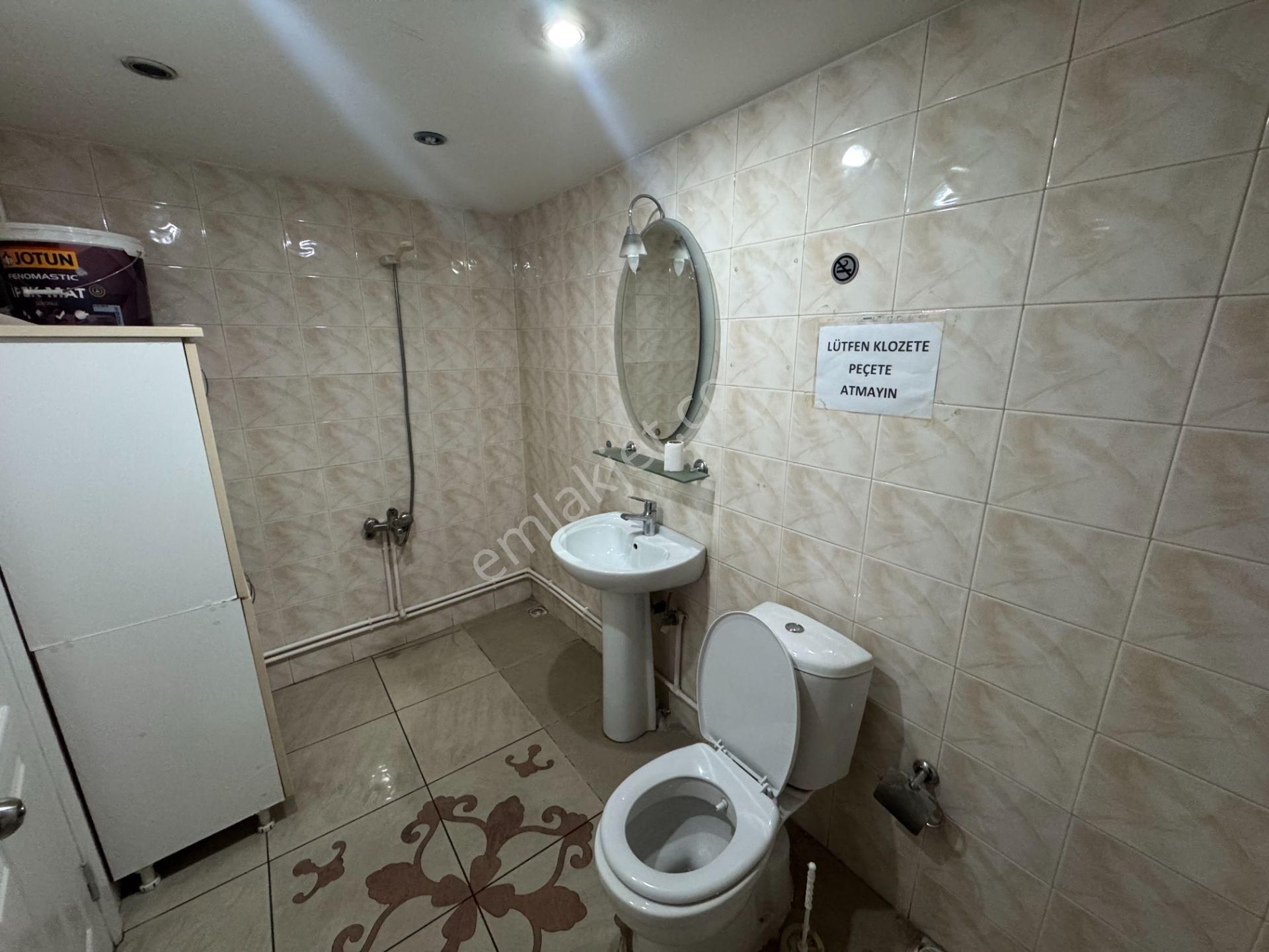 Turyap' Tan Çapa Millet Caddesinde Asansörlü Binada Çok Geniş 3+1 Kiralık Ofis - Görsel 31