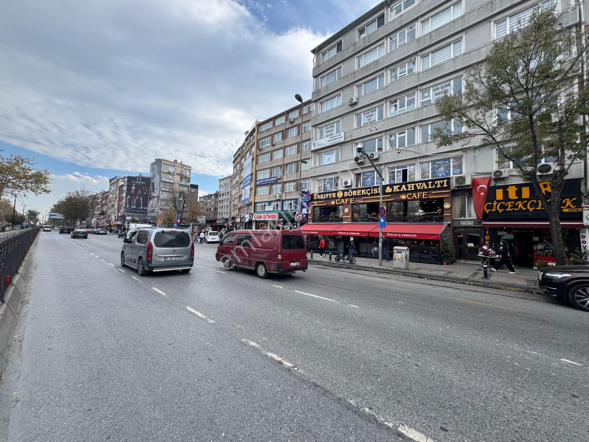 Turyap' Tan Çapa Millet Caddesinde Asansörlü Binada Çok Geniş 3+1 Kiralık Ofis - Görsel 11