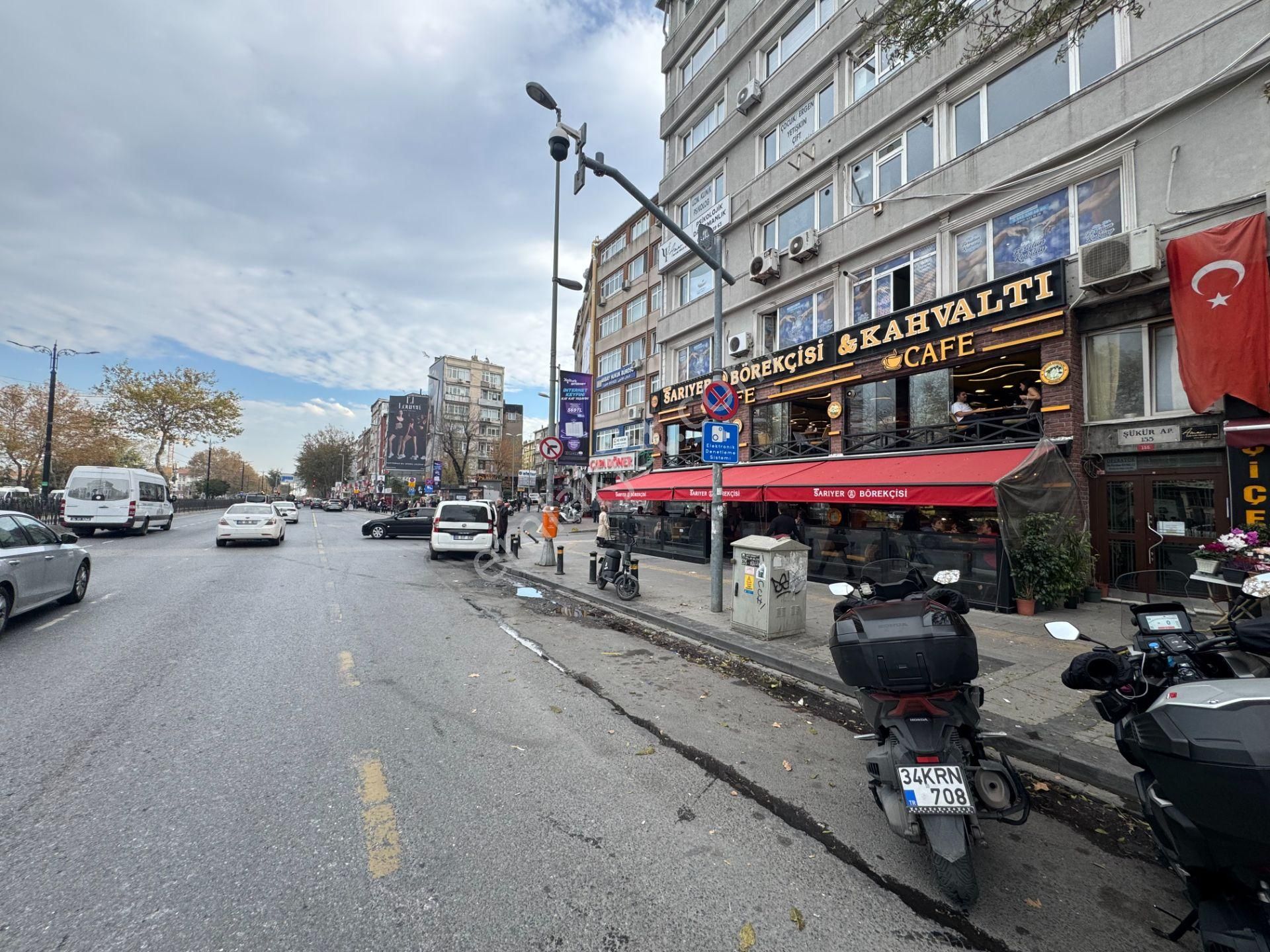 Turyap' Tan Çapa Millet Caddesinde Asansörlü Binada Çok Geniş 3+1 Kiralık Ofis - Görsel 13