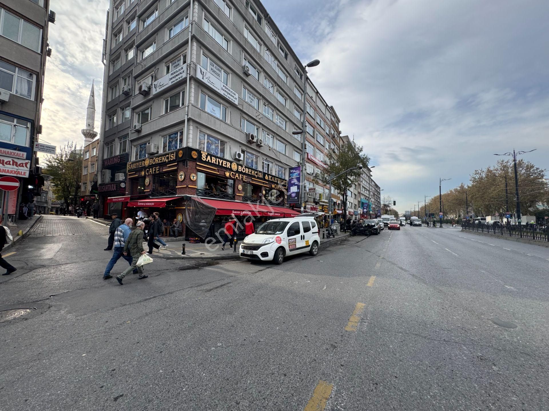 Turyap' Tan Çapa Millet Caddesinde Asansörlü Binada Çok Geniş 3+1 Kiralık Ofis - Görsel 12