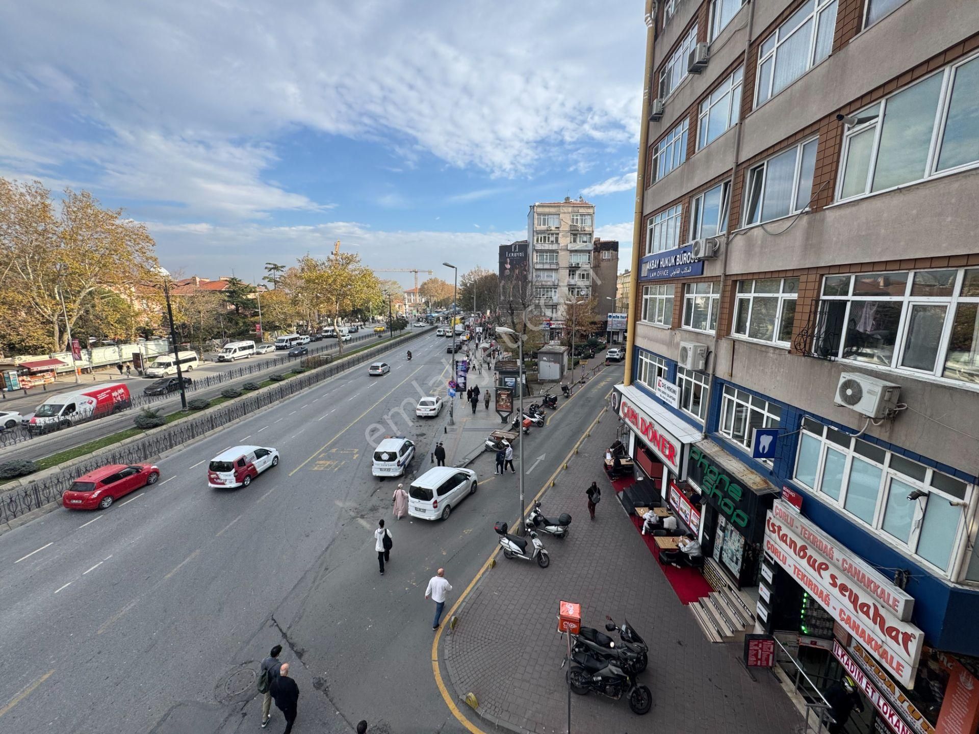 Turyap' Tan Çapa Millet Caddesinde Asansörlü Binada Çok Geniş 3+1 Kiralık Ofis - Görsel 7