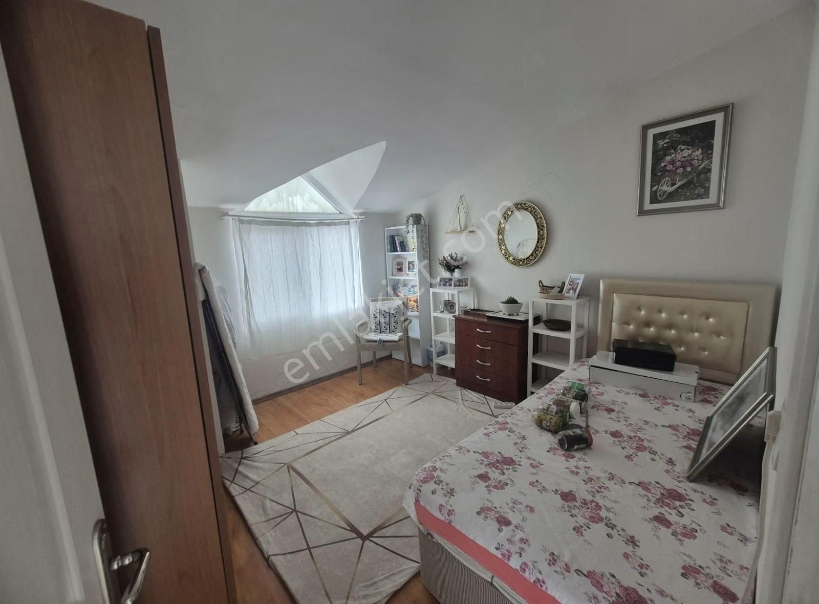 Davutlar Merkezde 4+1 Müstakil Villa - Görsel 9