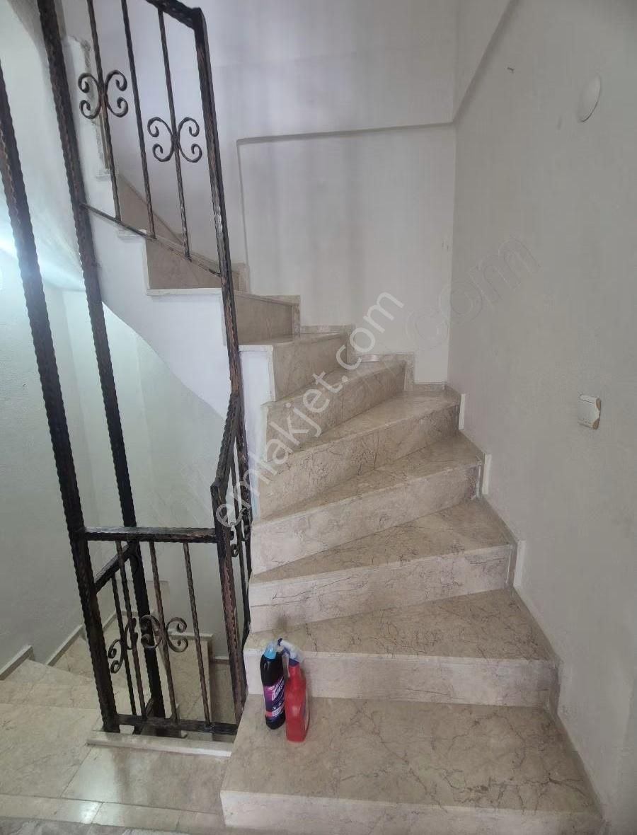 Davutlar Merkezde 4+1 Müstakil Villa - Görsel 3