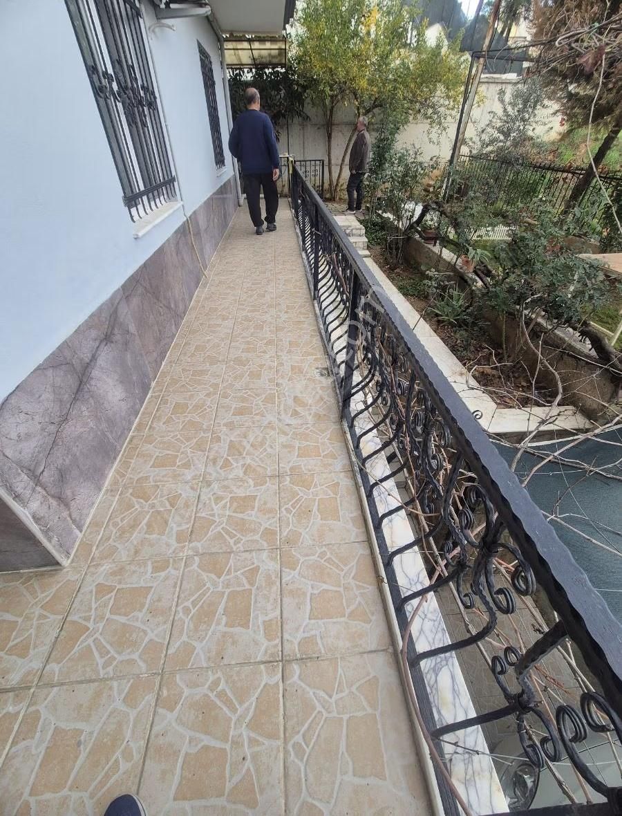 Davutlar Merkezde 4+1 Müstakil Villa - Görsel 14