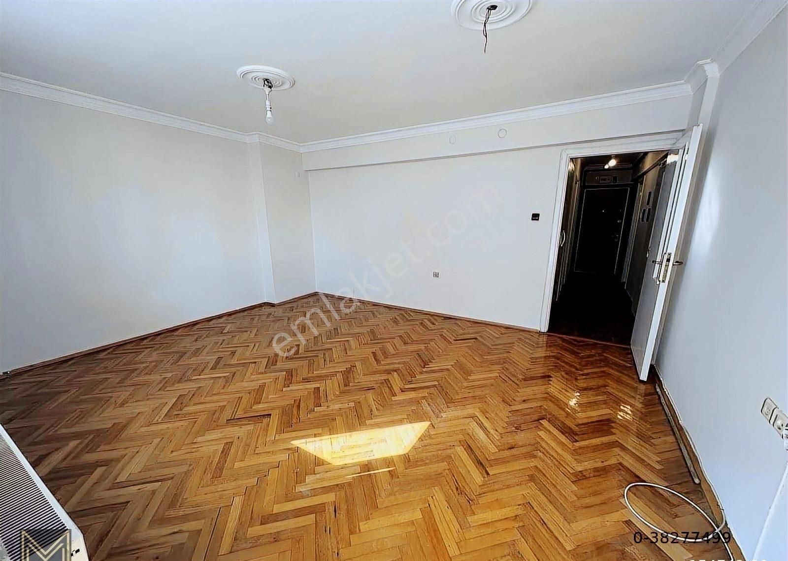 Karşıyaka Yalı Mahallesinde 2+1 Doğalgazlı Ara Kat Daire - Görsel 5