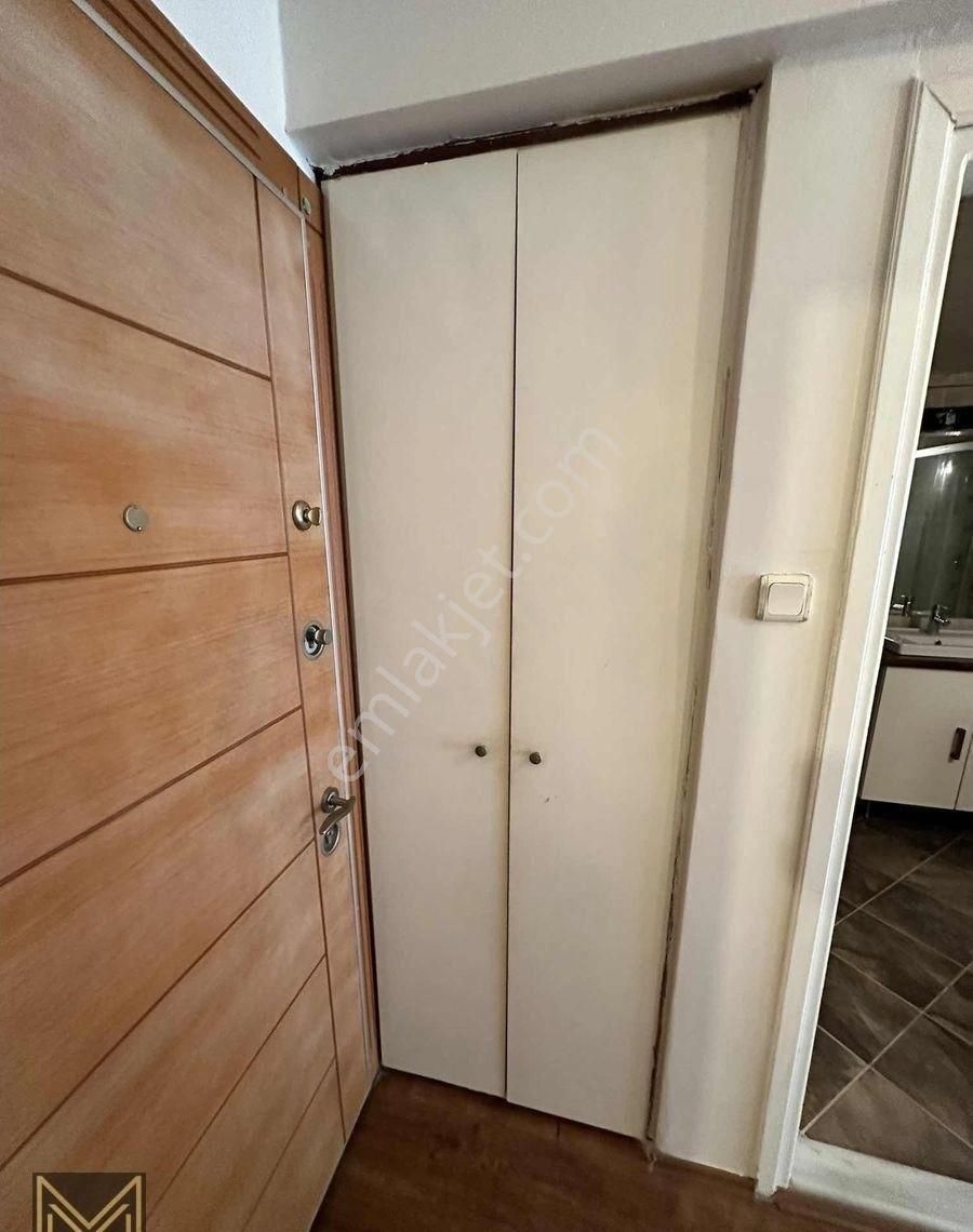 Karşıyaka Yalı Mahallesinde 2+1 Doğalgazlı Ara Kat Daire - Görsel 13