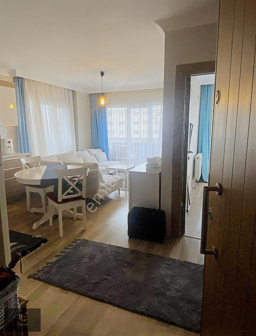Pendik Yenişehir De Full Eşyalı Balkonlu Geniş 1+1 Kiralık Daire - Görsel 9