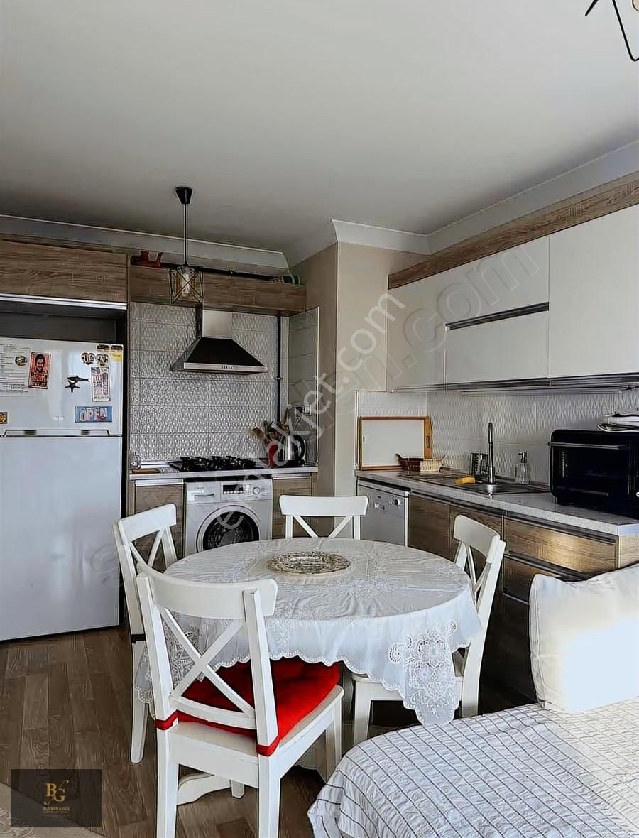 Pendik Yenişehir De Full Eşyalı Balkonlu Geniş 1+1 Kiralık Daire - Görsel 24