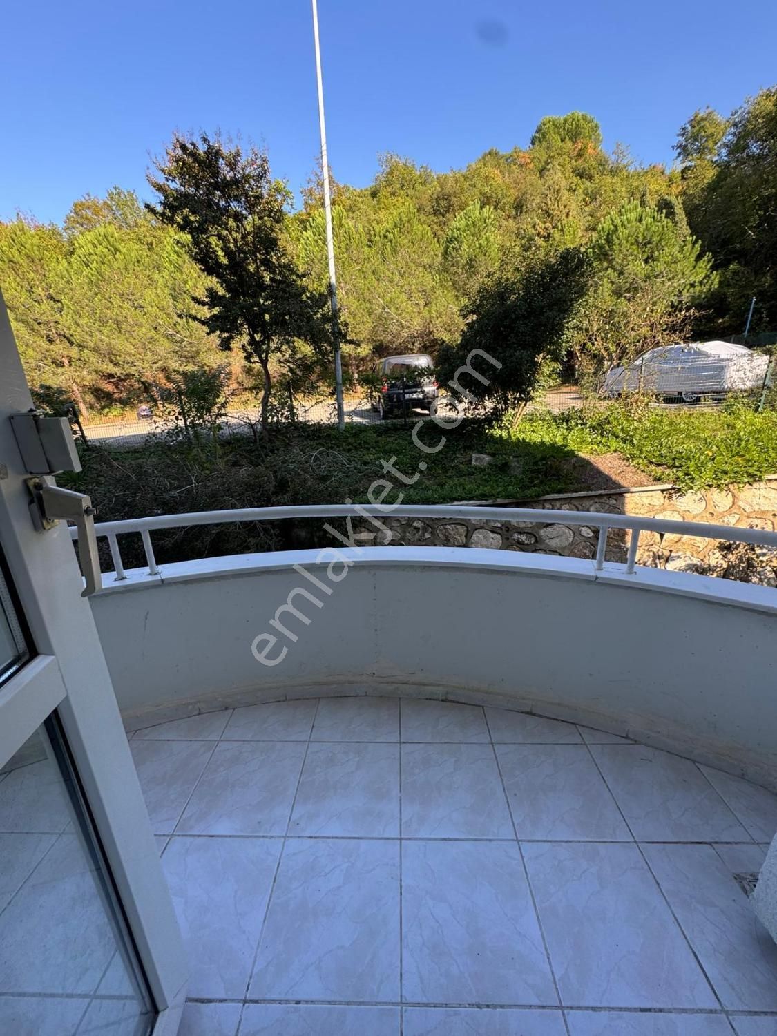 Altınova Altınkent’te Ferah Ve Yenılenmış Satılık 3+1 Daıre - Görsel 27