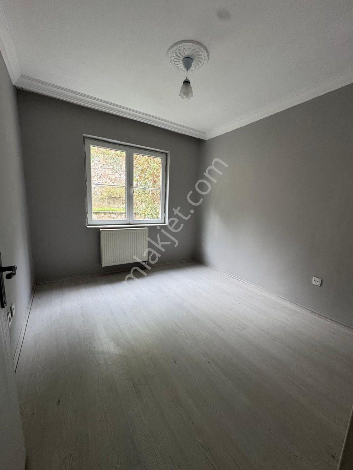 Altınova Altınkent’te Ferah Ve Yenılenmış Satılık 3+1 Daıre - Görsel 13