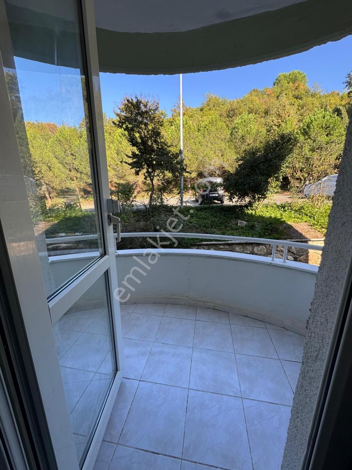 Altınova Altınkent’te Ferah Ve Yenılenmış Satılık 3+1 Daıre - Görsel 31