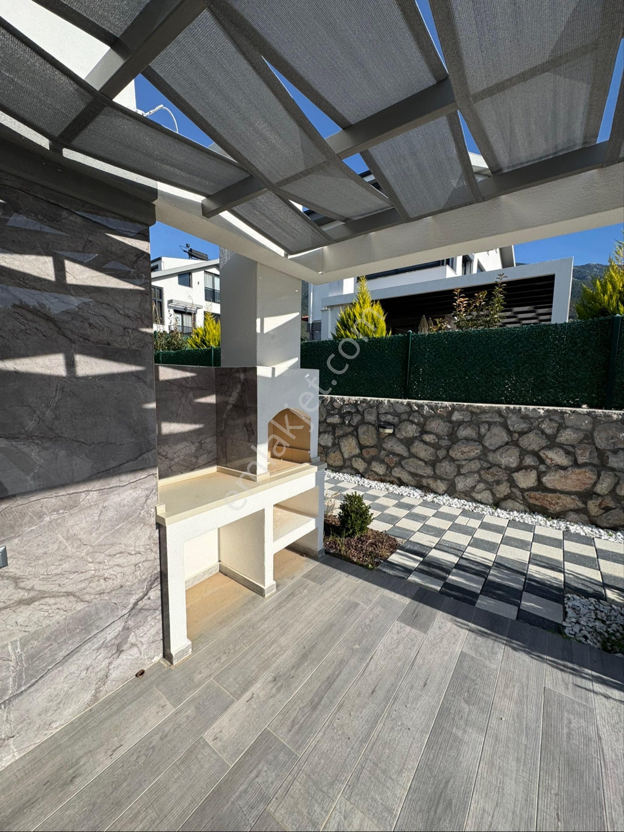 Fethiye Ölüdeniz Mahallesi Satılık 3 + 1 Villa - Görsel 9