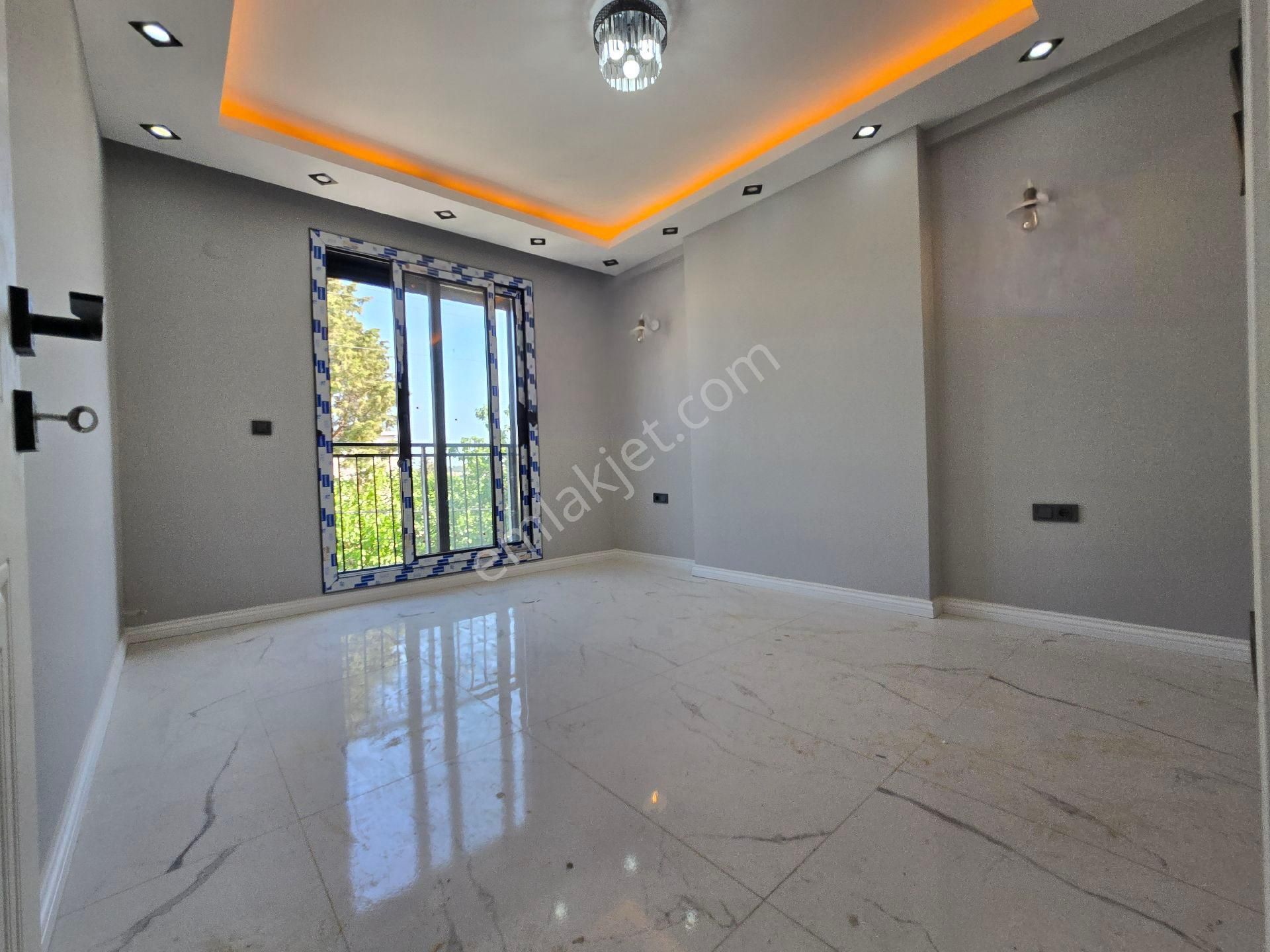 Didim'de Denize Yakın Müstakil Girişli 3+1 Sıfır Villa - Görsel 11