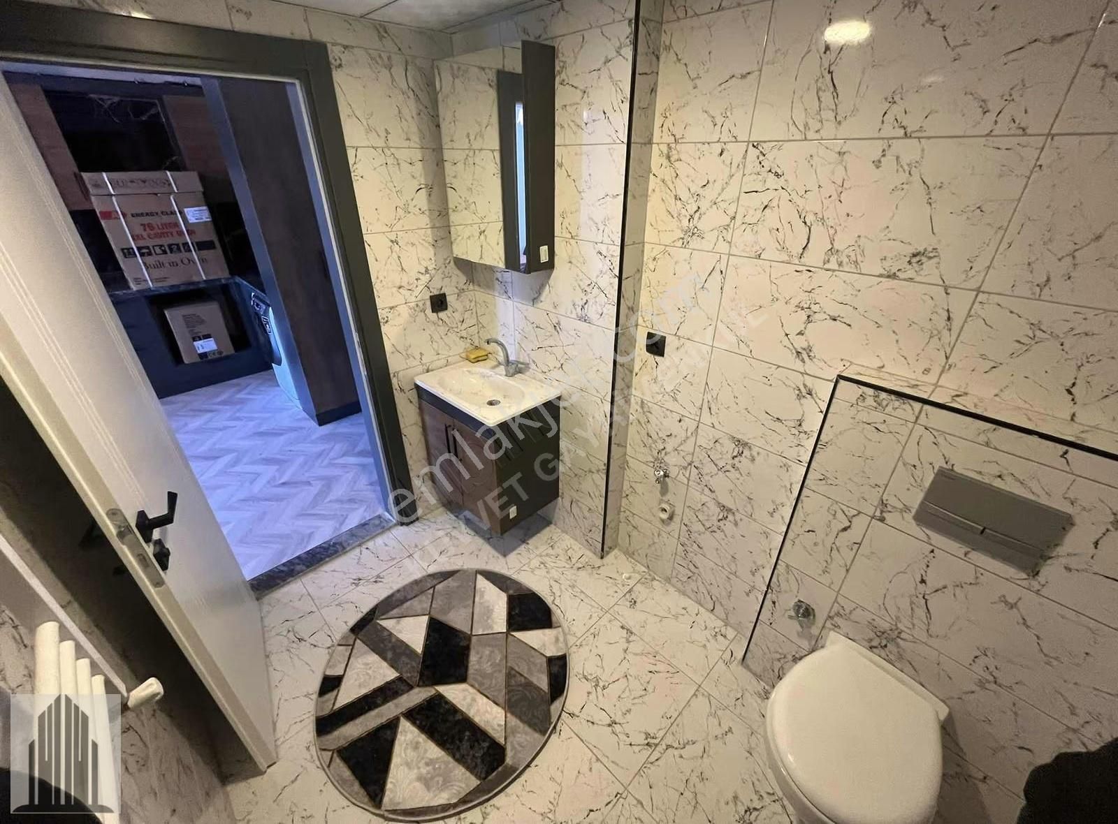 Kuvvet Den Ara Kat Lüx Dizayn Eşyalı Satılık 1+1 Daire.!! - Görsel 18