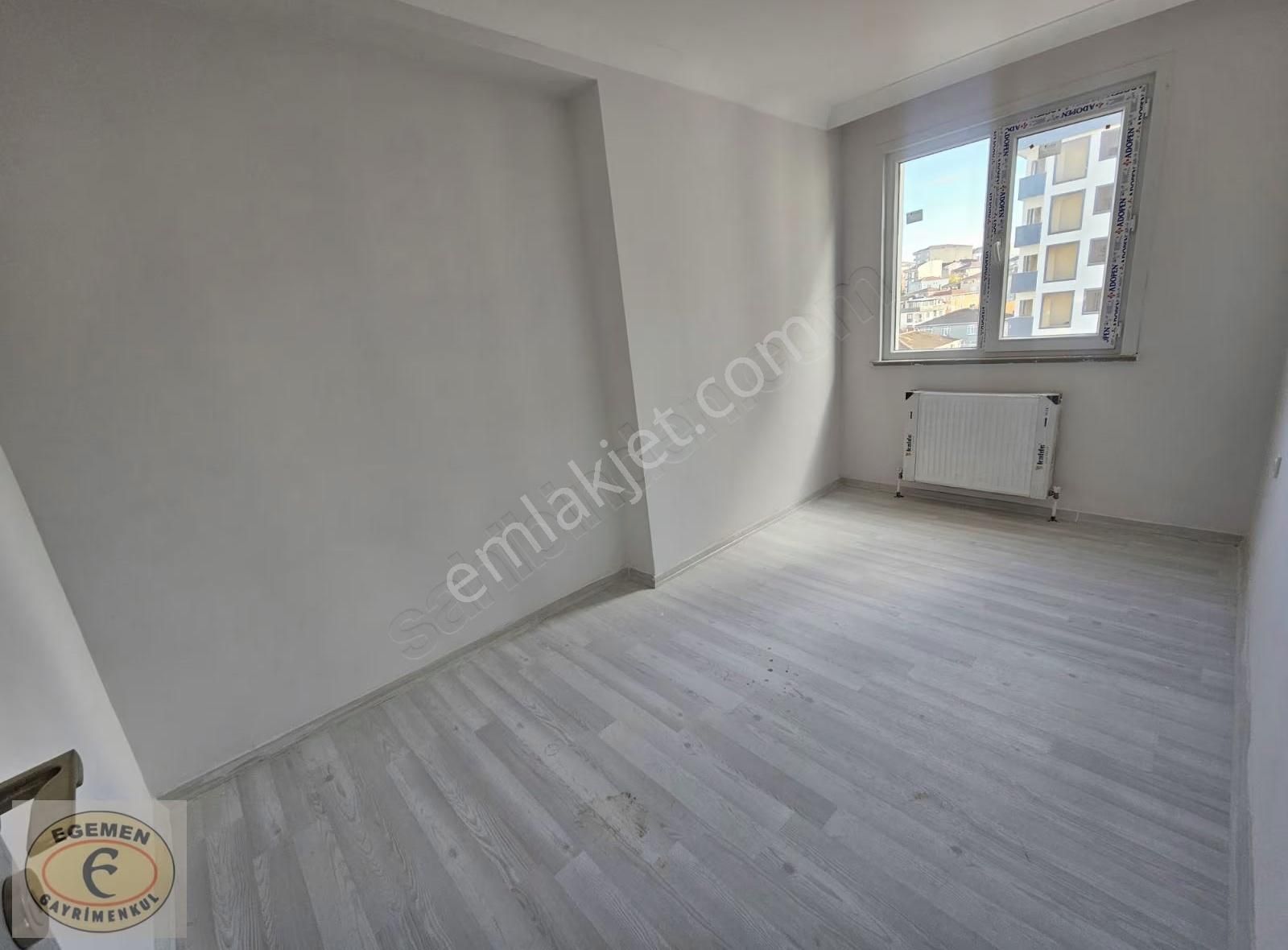 Sultanbeyli Mehmet Akif Mahallesinde Satılık Sıfır 2+1 Daire - Görsel 3