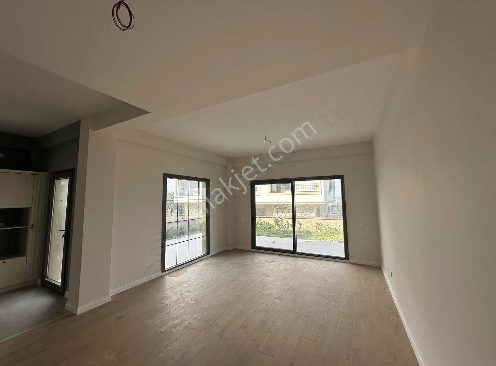 Çanakkale Merkez Çınarlı'da 5+1 Lüks Villa - Görsel 21