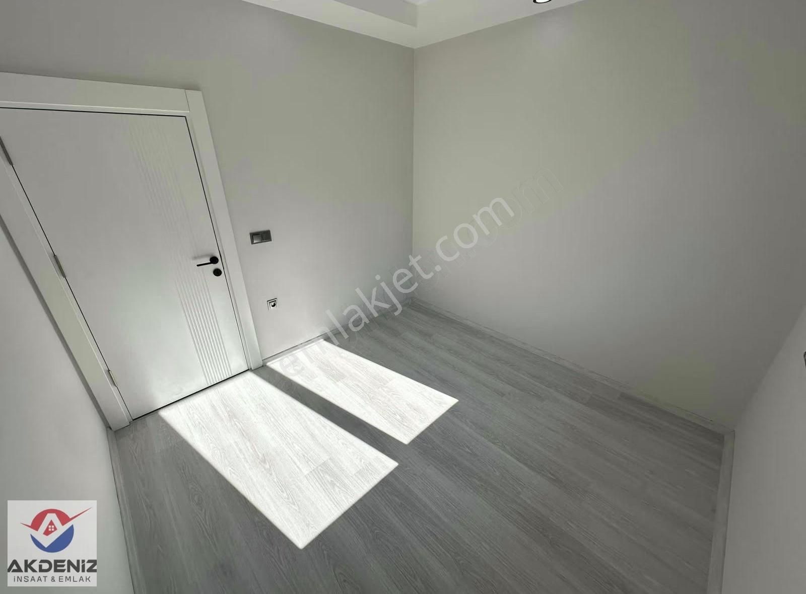 Denize Yürüme Mesafesinde Oturuma Hazır Güney Cephe Daire - Görsel 6