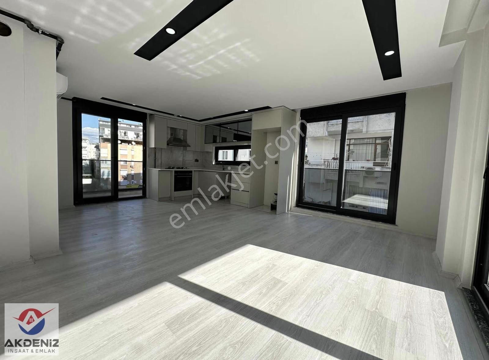 Denize Yürüme Mesafesinde Oturuma Hazır Güney Cephe Daire - Görsel 20