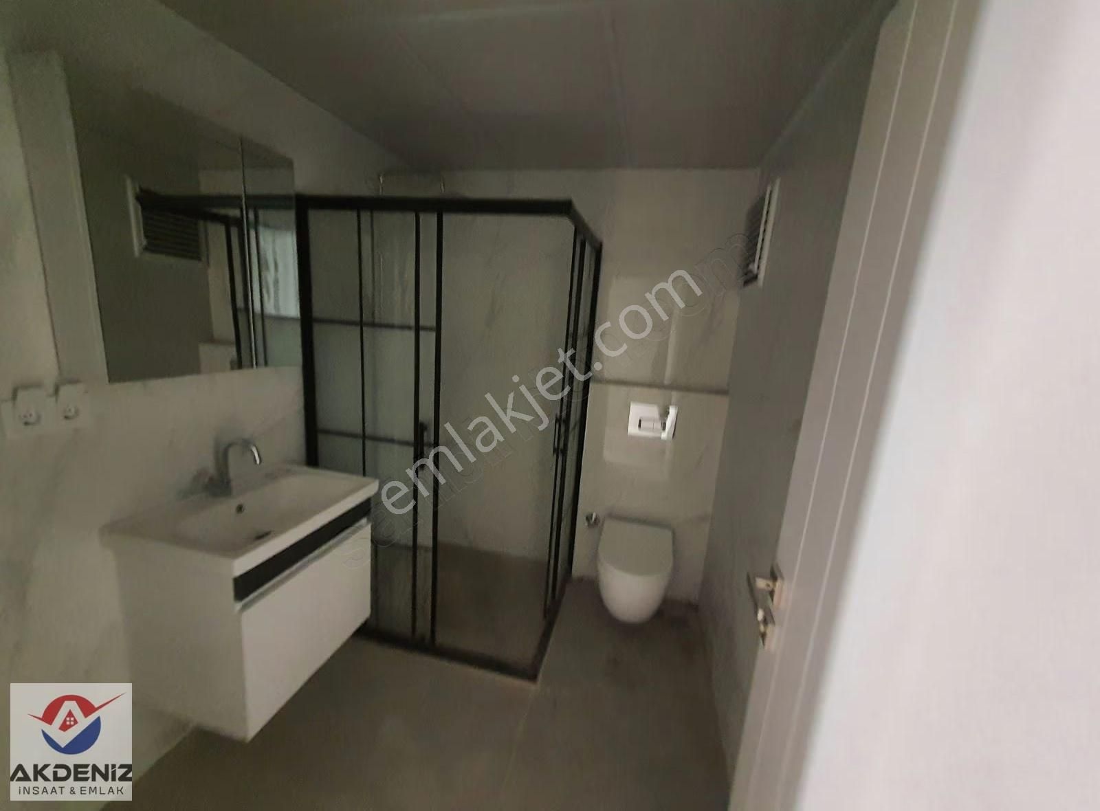 Denize Ve Devlet Kurumlarına Yürüme Mesafesinde Ayrı Mutfaklı - Görsel 8