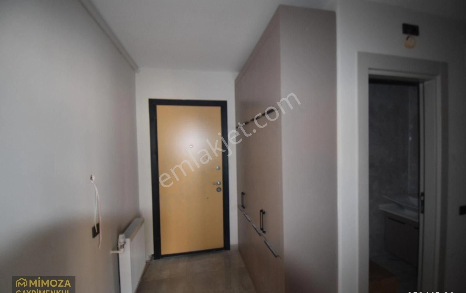 Bağımsız Mutfak, Havuzlu Sıfır 2+1 Satılık Daire