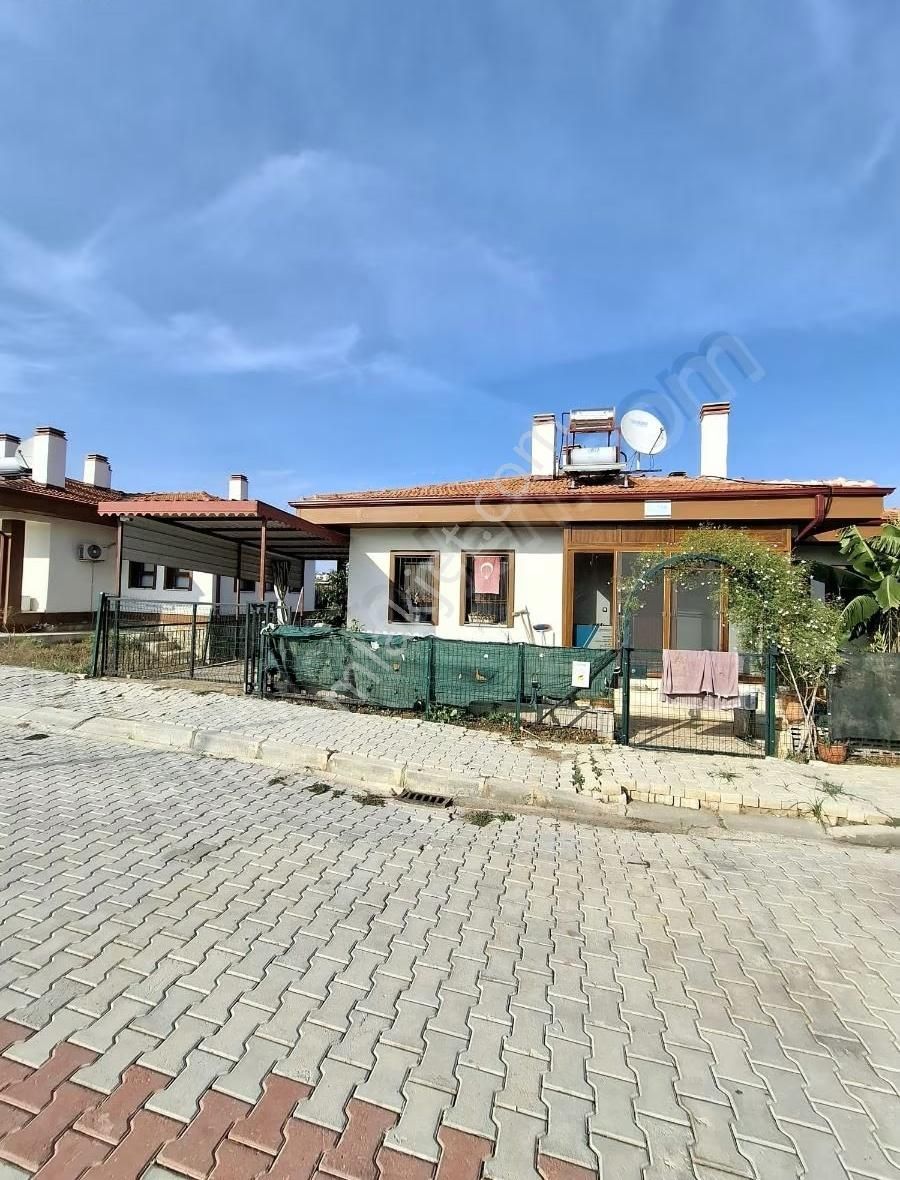Dikmen Mah. 130 M² Müstakil 2+1 Dairemiz Kiralıktır