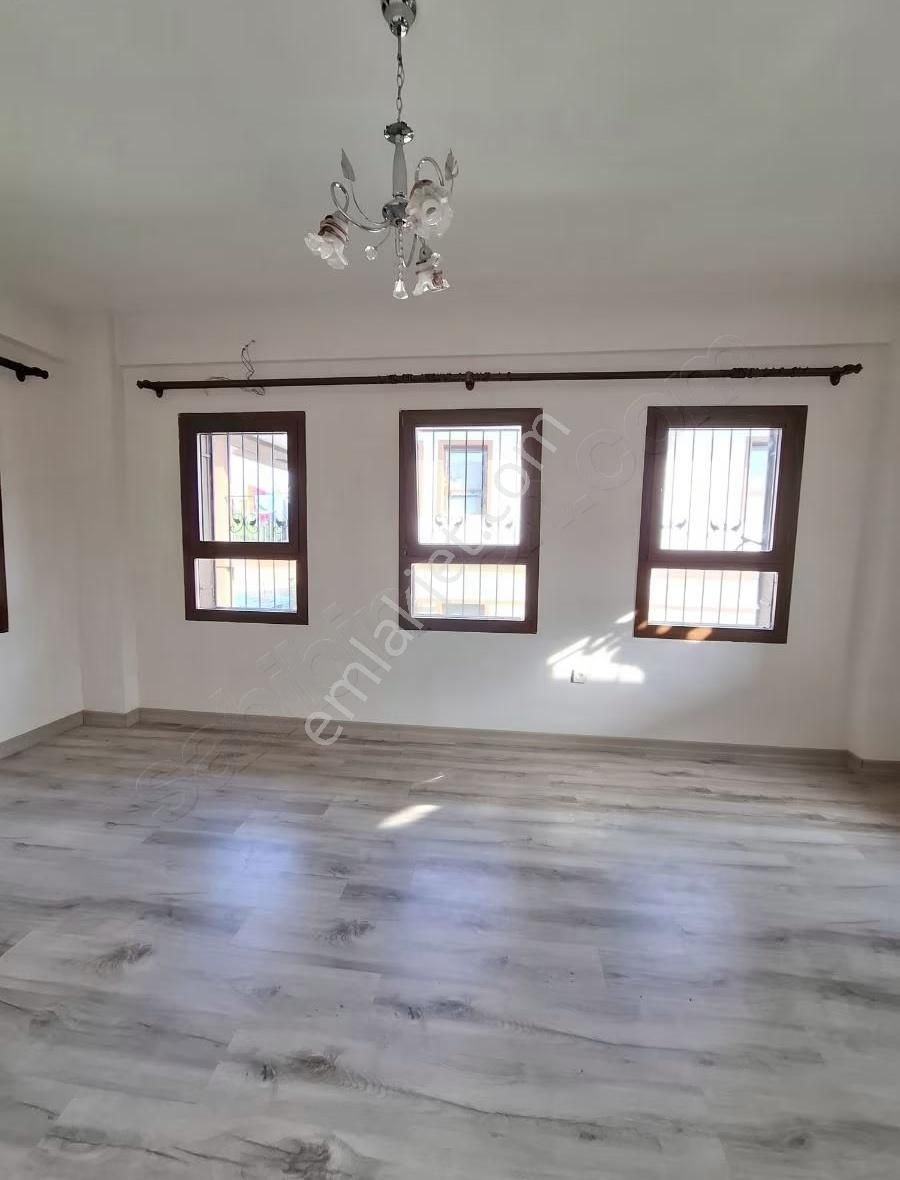 Dikmen Mah. 130 M² Müstakil 2+1 Dairemiz Kiralıktır - Görsel 19