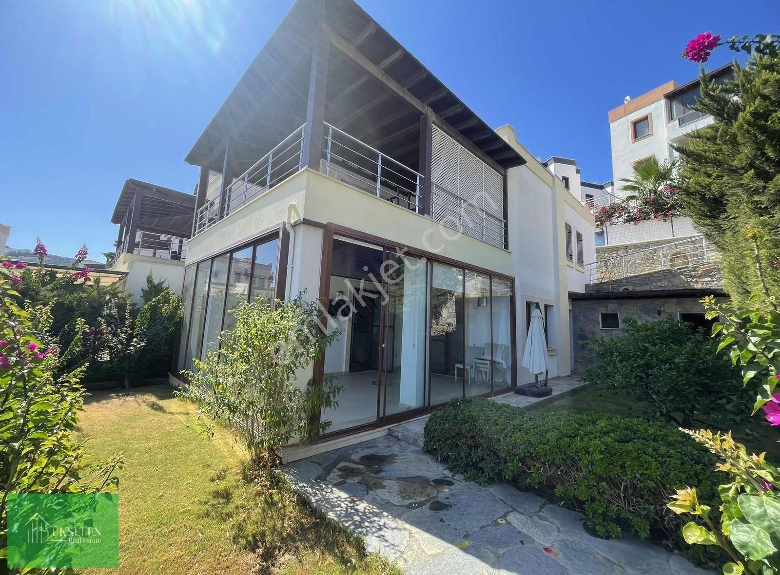 Deniz Manzaralı 2+1 Bahçe Katı Daire - Görsel 16