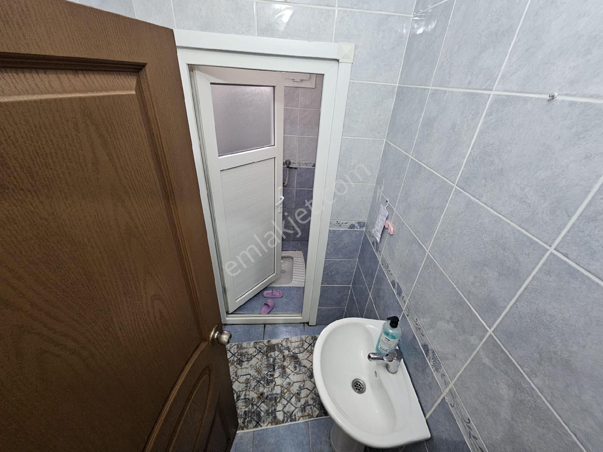 Cumhuriyet Mahallesi Müstakil Apartman - Görsel 9
