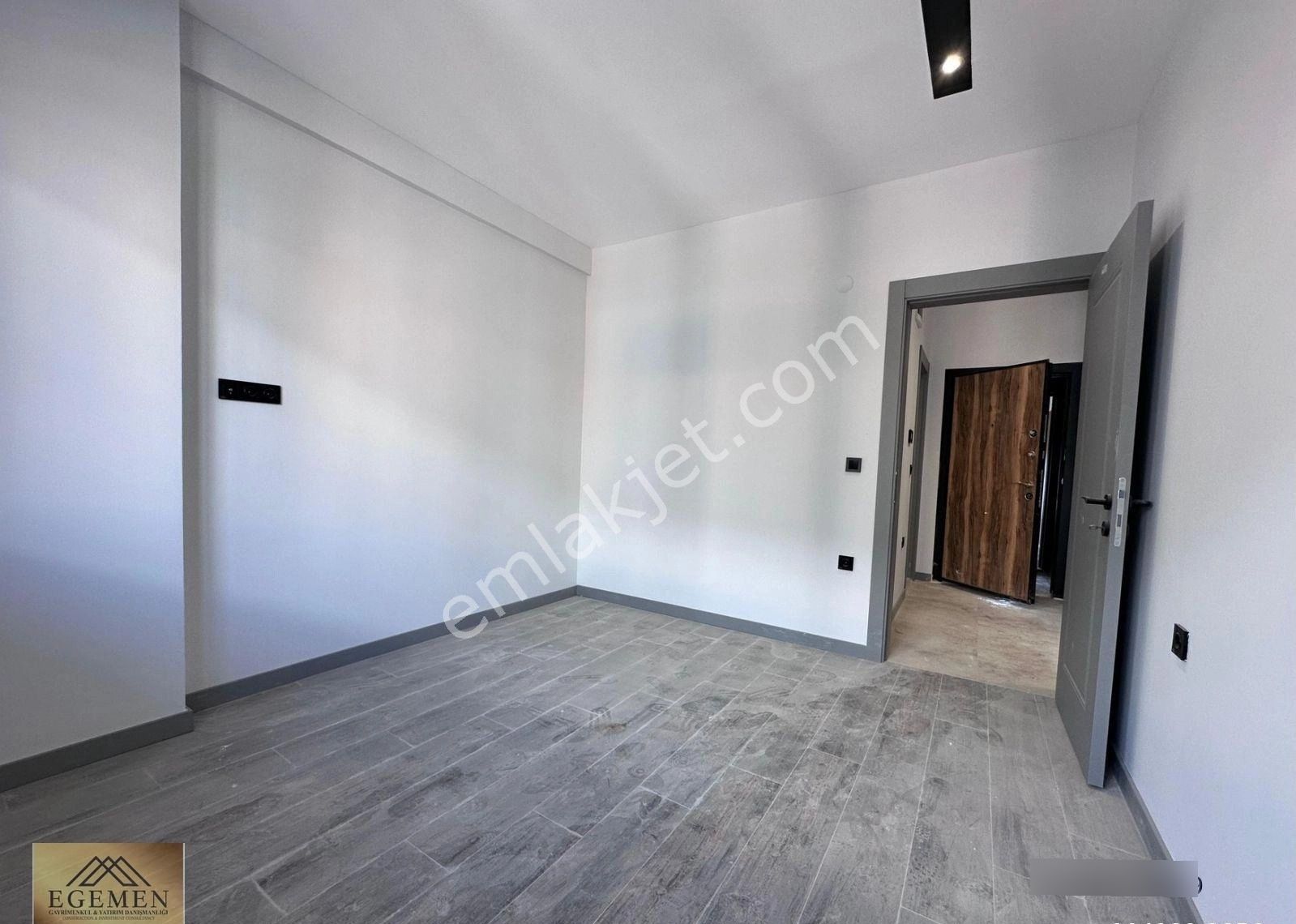 Kuşadası Garaj Arkası Sıfır Site İçerisinde 1+1 Satılık Daire - Görsel 8