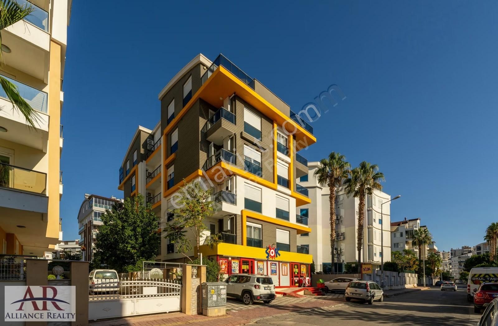 Hurma'da Modern Binada Full Mobilya+d.gaz+havuz+ 2+1arakat Daire - Görsel 23