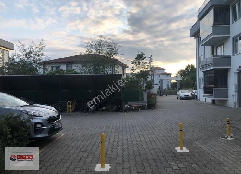 Köprübaşında Site İçerisinde Otoparklı Eşyalı Kiralık Daire - Görsel 12