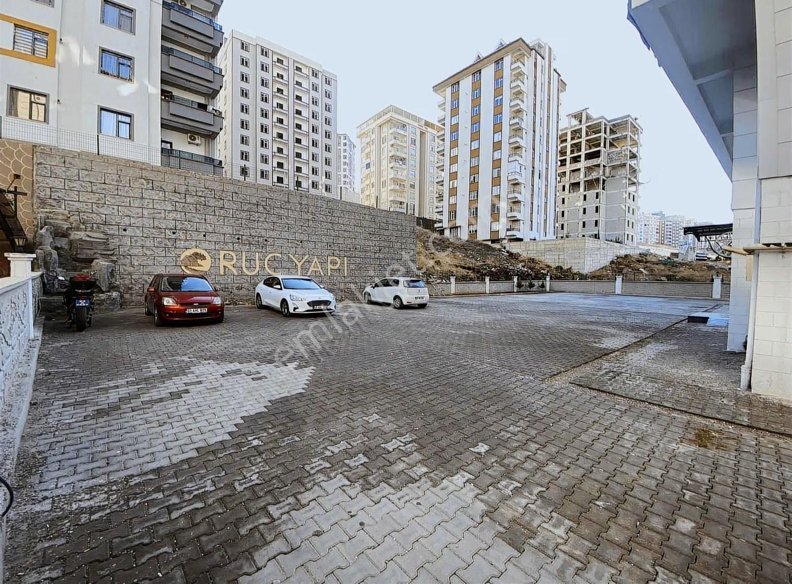 Karaköprü Doğukent'te 2. 35 Mt Yolu Ana Cd Üstünde 2+1 Daireler - Görsel 33