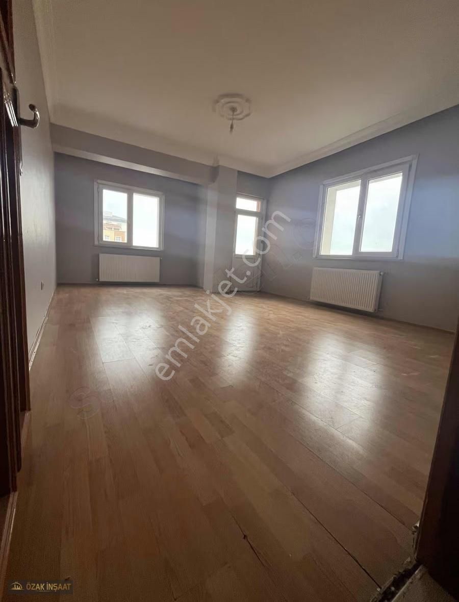 Sancaktepe Mevlana Mah. Cadde Üstü Satılık 2+1 - Görsel 6