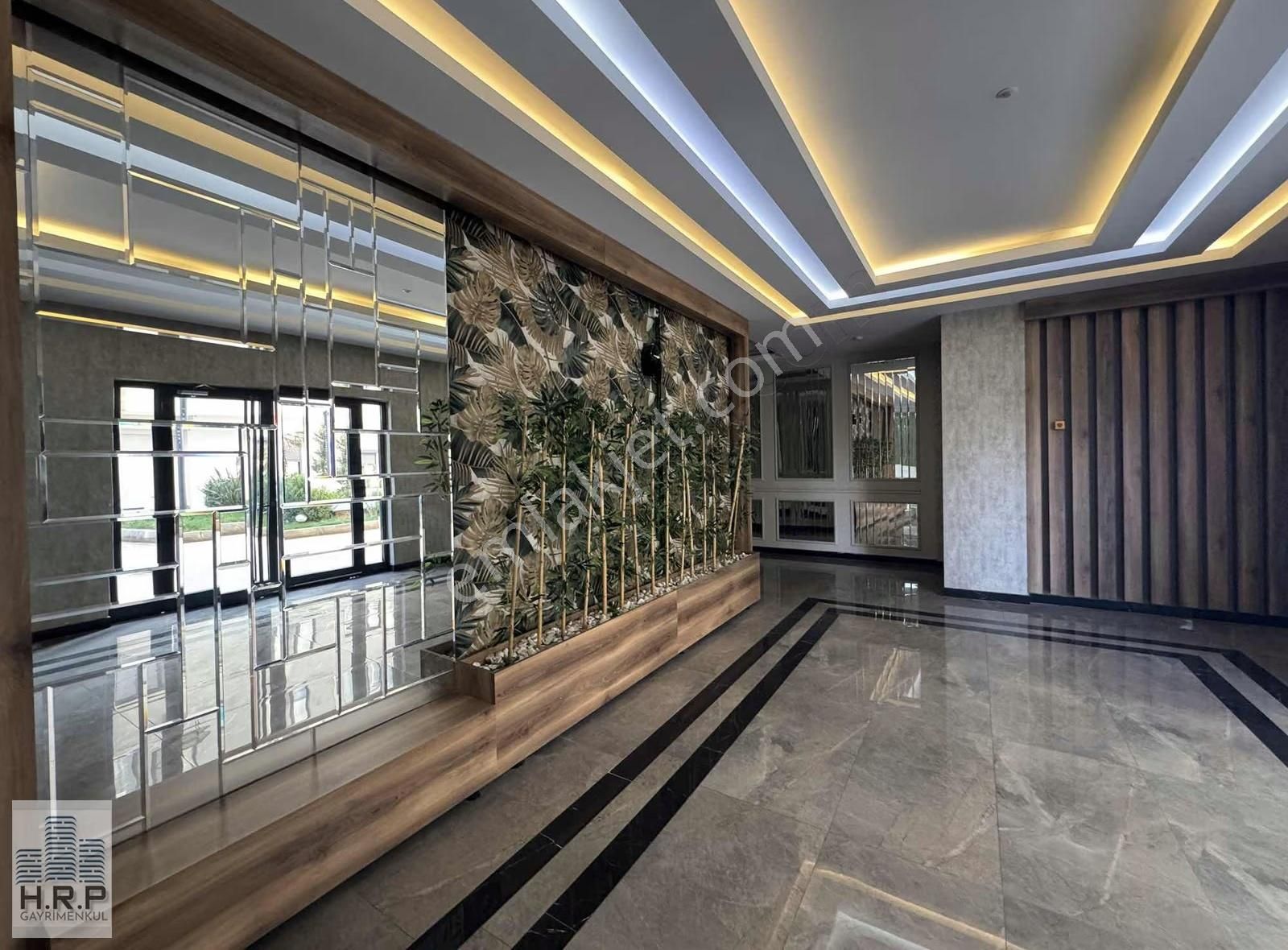 Hrp Gayrimenkul'den Metro Civarı 3+1 Fırsat Daire - Görsel 13