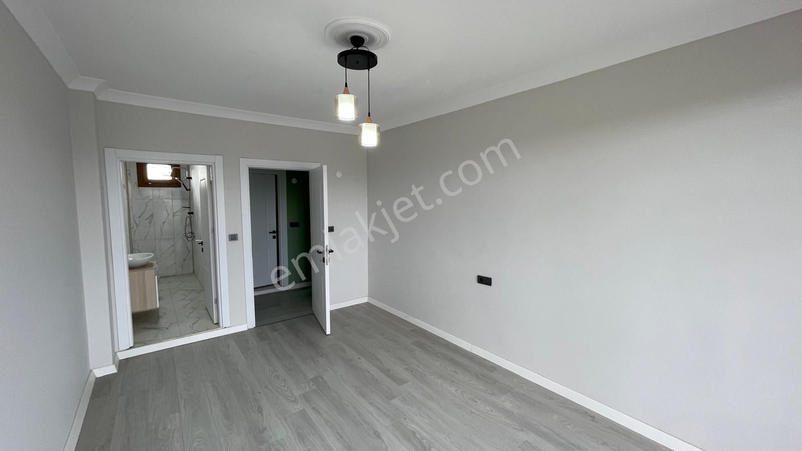 ^^ Koyuncu Gyrm ^^ 320m Arsa İçerisinde Muhteşem Havuzlu Villa Araba Takas Çek Vade - Görsel 15