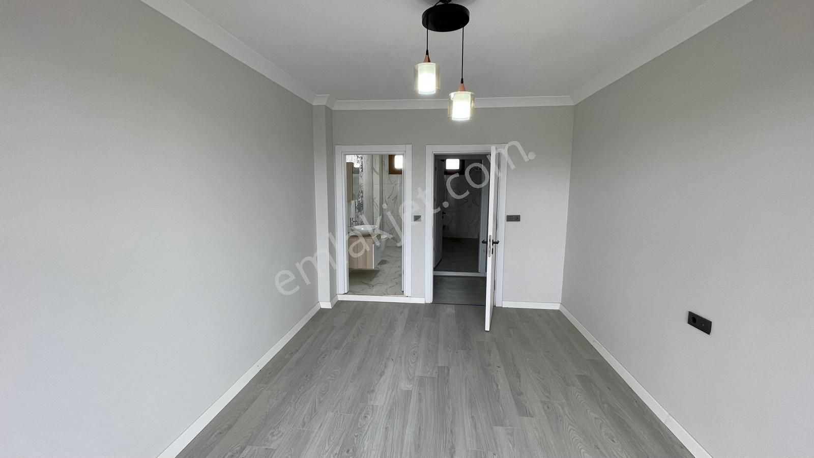 ^^ Koyuncu Gyrm ^^ 320m Arsa İçerisinde Muhteşem Havuzlu Villa Araba Takas Çek Vade - Görsel 14