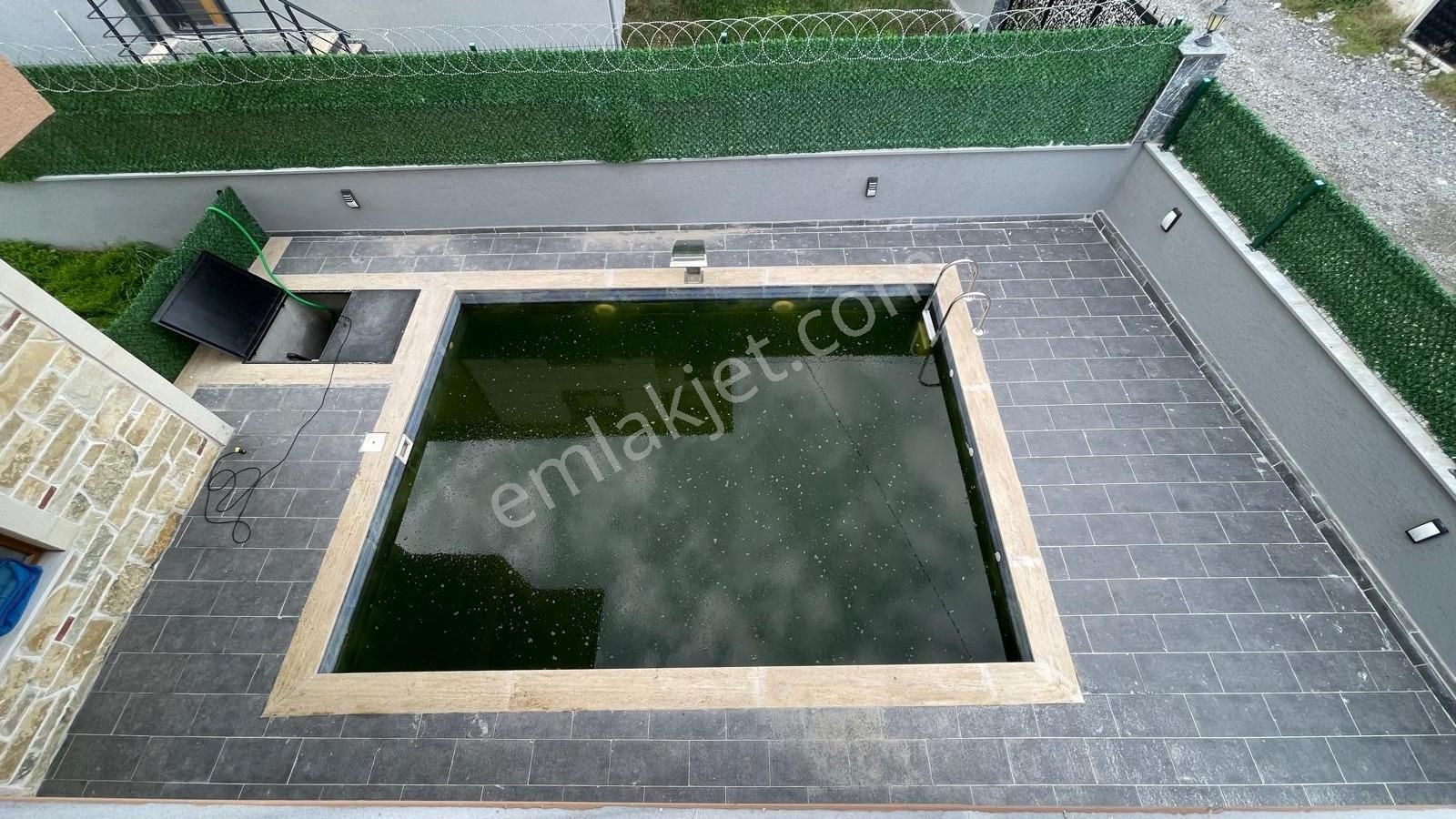 ^^ Koyuncu Gyrm ^^ 320m Arsa İçerisinde Muhteşem Havuzlu Villa Araba Takas Çek Vade - Görsel 6