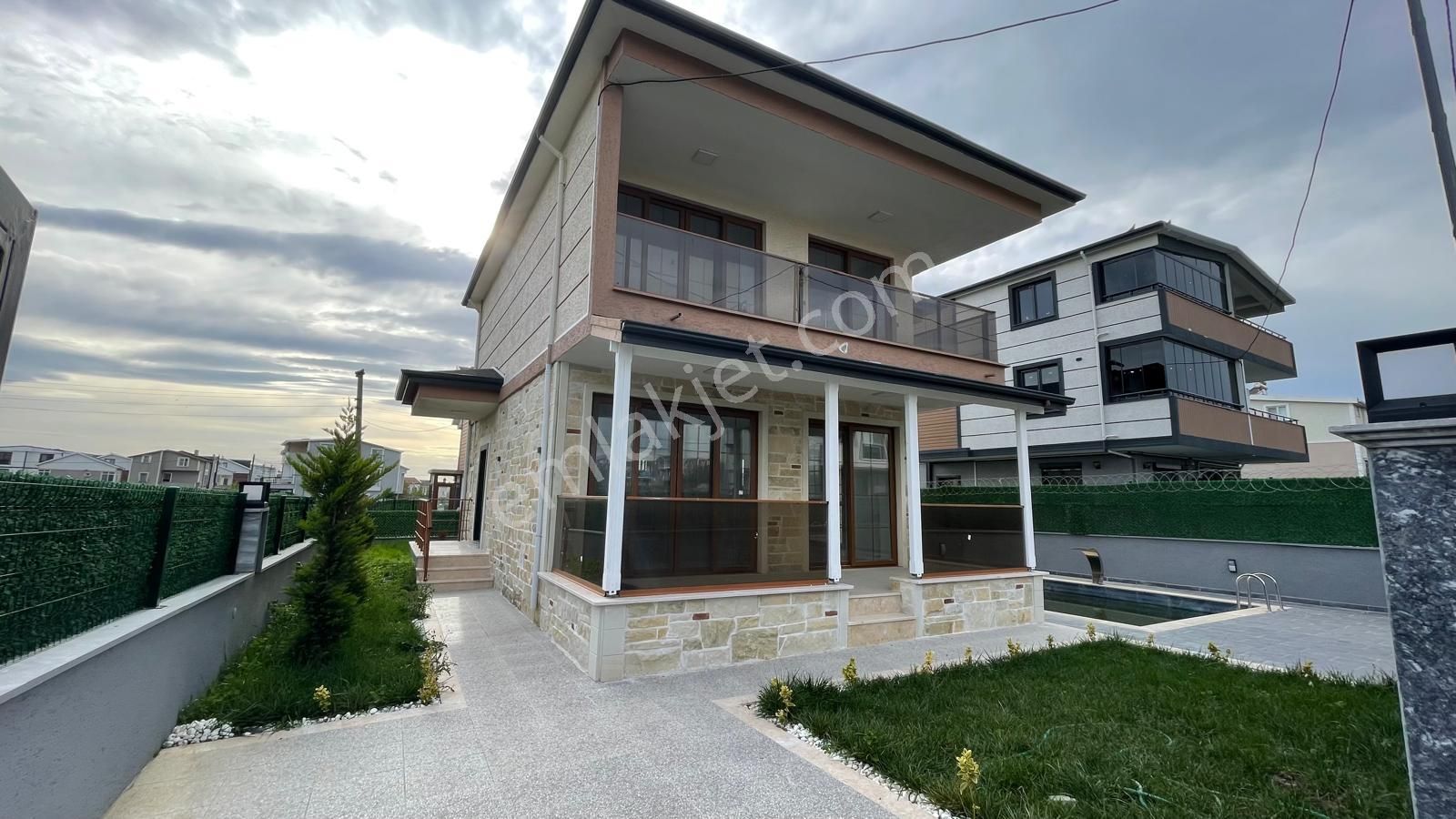 ^^ Koyuncu Gyrm ^^ 320m Arsa İçerisinde Muhteşem Havuzlu Villa Araba Takas Çek Vade - Görsel 33
