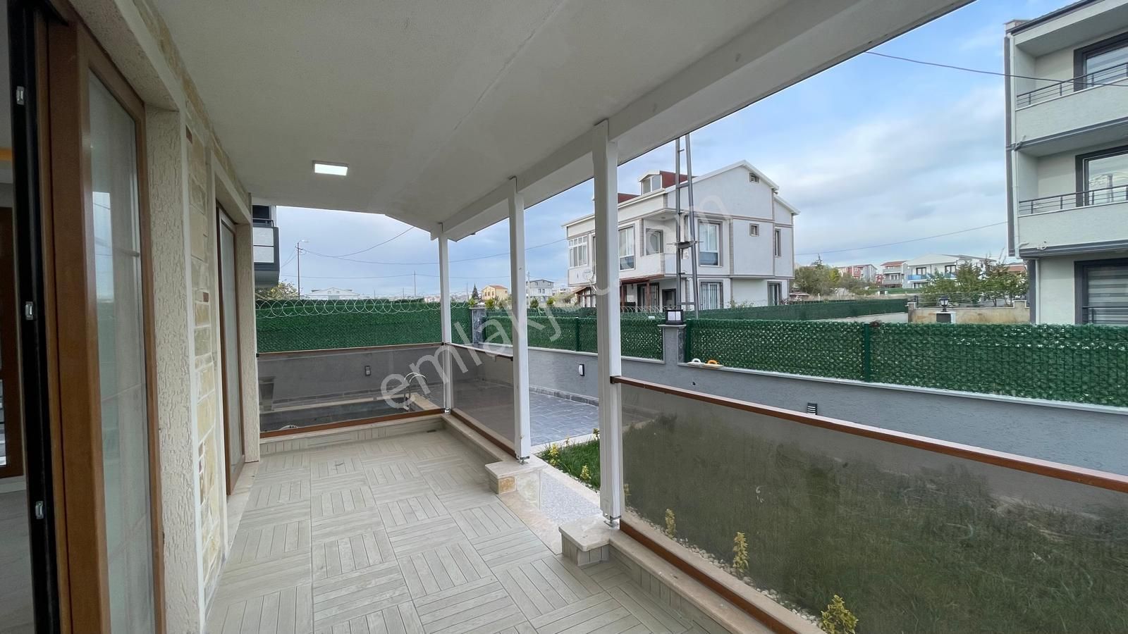 ^^ Koyuncu Gyrm ^^ 320m Arsa İçerisinde Muhteşem Havuzlu Villa Araba Takas Çek Vade - Görsel 27