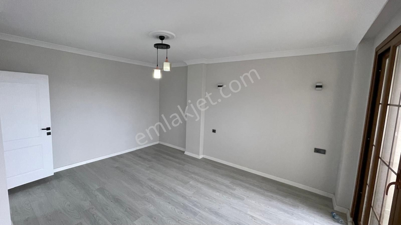 ^^ Koyuncu Gyrm ^^ 320m Arsa İçerisinde Muhteşem Havuzlu Villa Araba Takas Çek Vade - Görsel 9