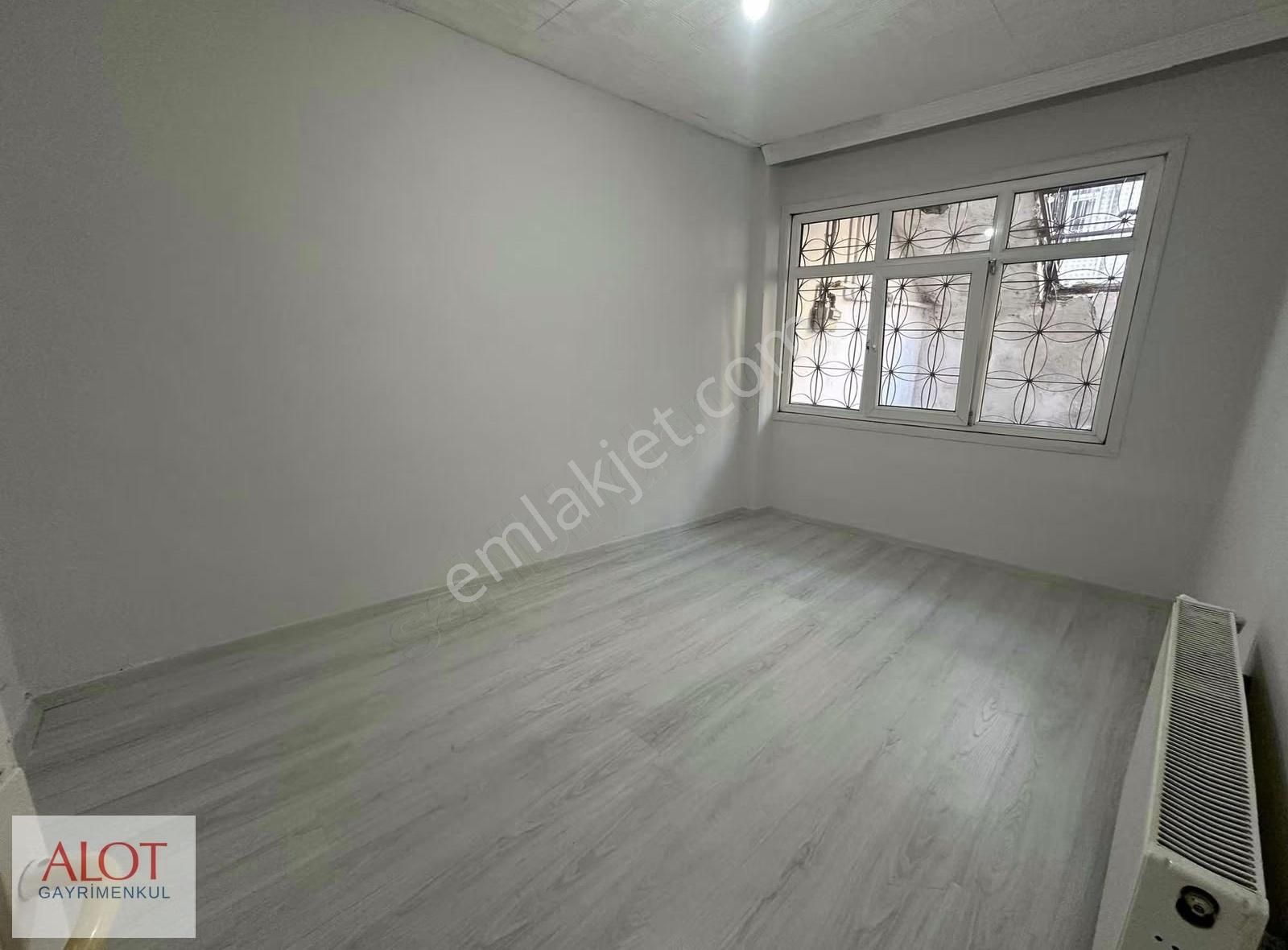 Üsküdar Mehmet Akif Mah. Kiralık-müstakil 2+1 Bahçe Katı - Görsel 8