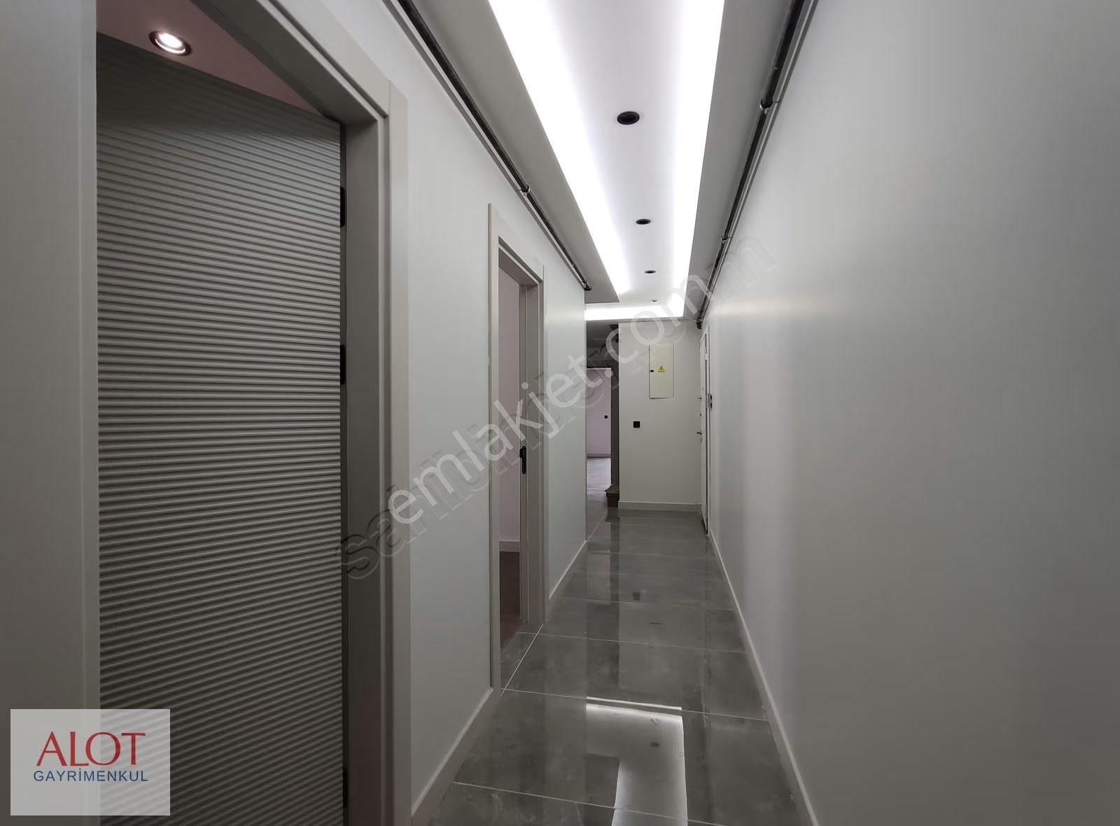 Cengelköyde Lüks Boğaz Manzaralık Satılık Dubleks Daire - Görsel 30