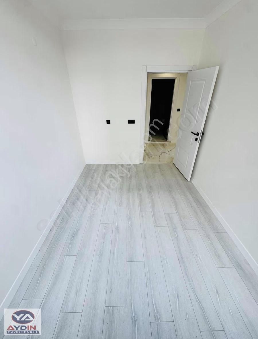 Darıca Farabi Hastanesine Çok Yakın Satılık 2+1 Asansõrlü Daire - Görsel 3