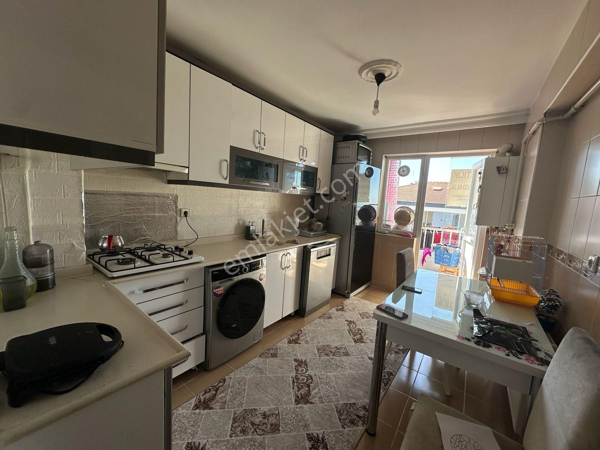 Altındağ - Battalgazi Mahallesinde Caddeye Yakın 3+1 Satılık Daire !!! - Görsel 6